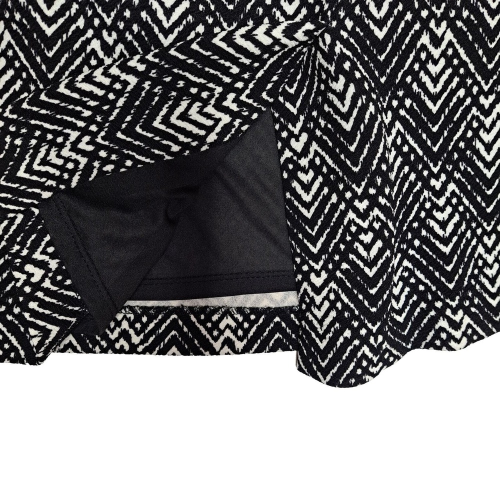 Jones Studio Skirt Womens 14 Black White A Line Stretch Knee Length Geometric - Picture 5 of 11